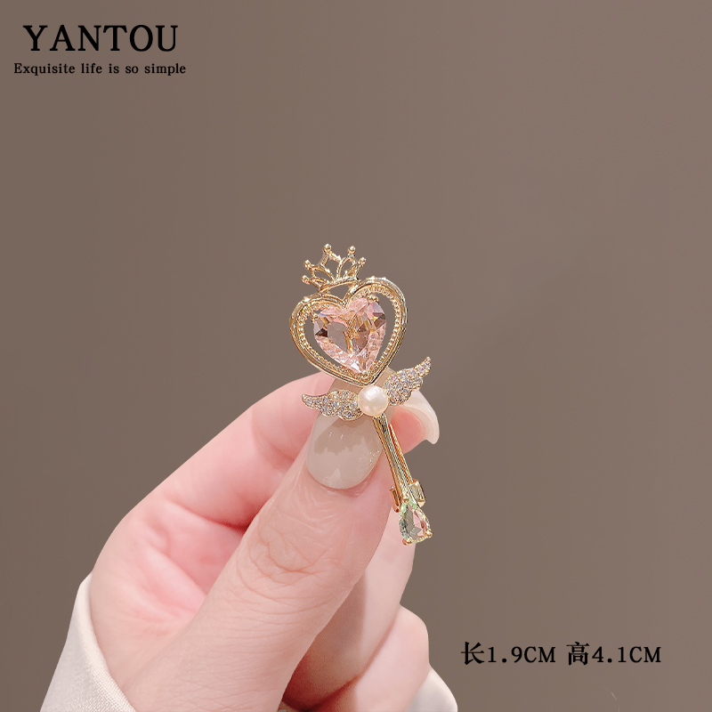 เข็มกลัด เข็มกลัดสวยๆ เข็มกลัดติดเสื้อ Brooch
