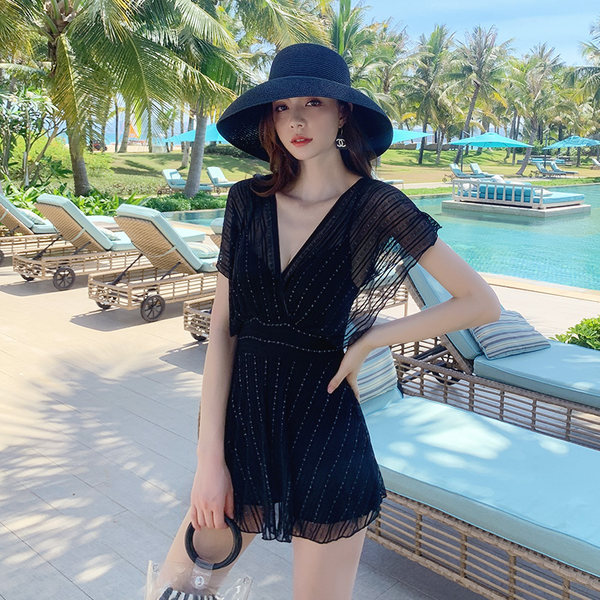 ชุดว่ายน้ำผู้หญิง ชุดว่ายน้ำน่ารัก Bikini ชุดไปทะเล
