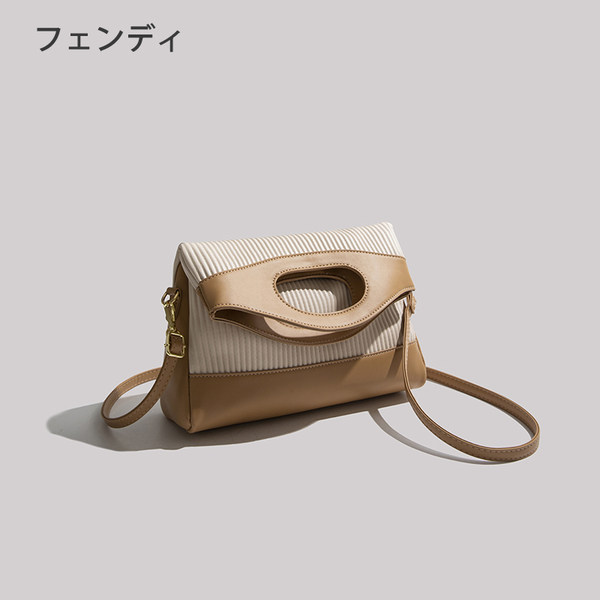 กระเป๋าสะพายข้างผู้หญิง กระเป๋าสะพายสไตล์เกาหลี By Japanese フェンディ authentic bag