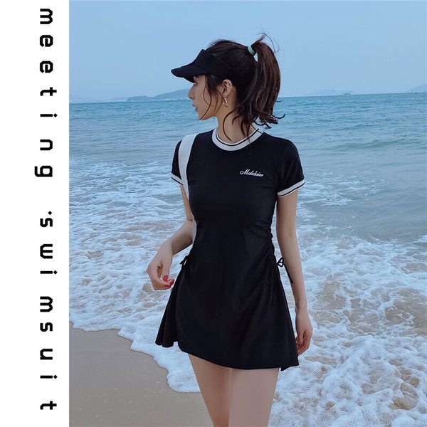 ชุดว่ายน้ำผู้หญิง ชุดว่ายน้ำน่ารัก Bikini ชุดไปทะเล