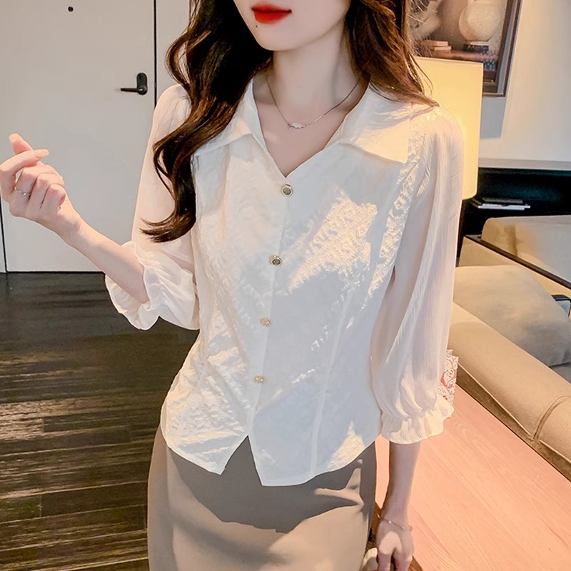 เสื้อเชิ้ตผู้หญิงใส่ทํางาน 390 บาทต่อชิ้น ฟรีค่าจัดส่ง
