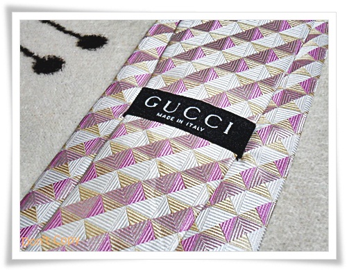 เนคไท ลายตาราง โทนสีชมพู N002