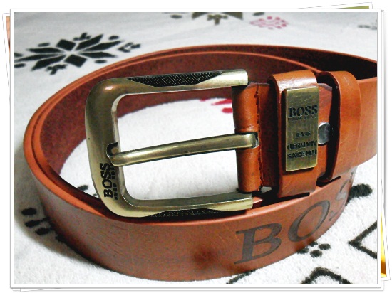 เข็มขัดหนังแท้ Boss สีน้ำตาลอ่อน หัวสีทองเหลือง B004