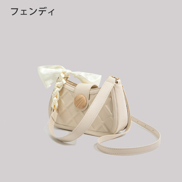 กระเป๋าสะพายข้างผู้หญิง กระเป๋าสะพายสไตล์เกาหลี By Japanese フェンディ authentic bag