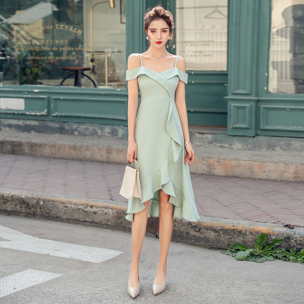 ชุดเดรสชุดแฟชั่นใส่ออกงานสวยๆน่ารักๆราคาถูก ส่งฟรี