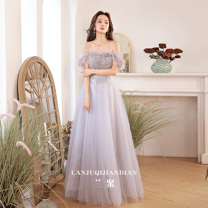 ชุดราตรี ชุดราตรีสวยหรู แบบ ทันสมัย Evening dress