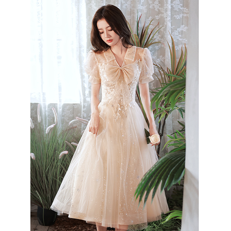 ชุดราตรี ชุดราตรีสวยหรู แบบ ทันสมัย Evening dress