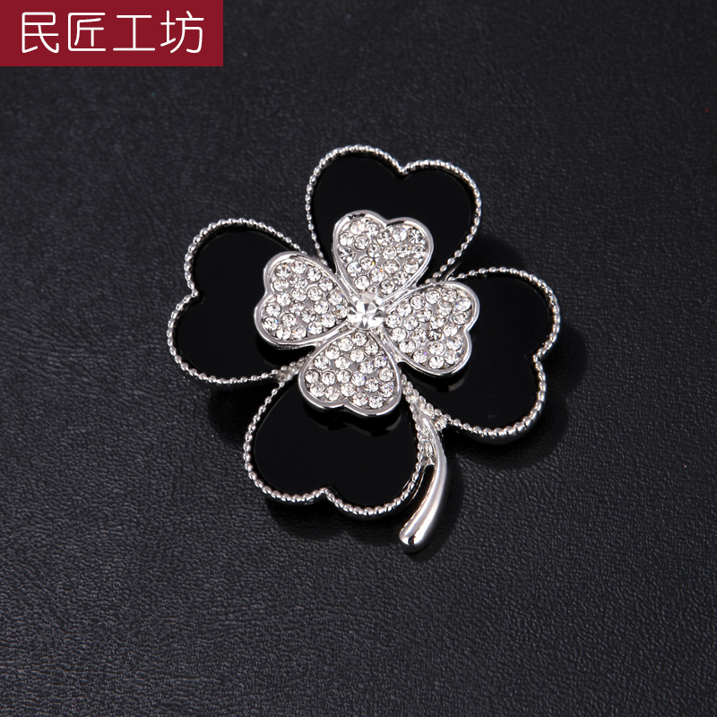 เข็มกลัด เข็มกลัดสวยๆ เข็มกลัดติดเสื้อ Brooch