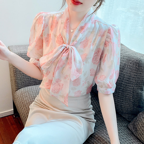 เสื้อเชิ้ตแขนยาววัยรุ่น ลายสวยๆ แบรนด์ YIL AN