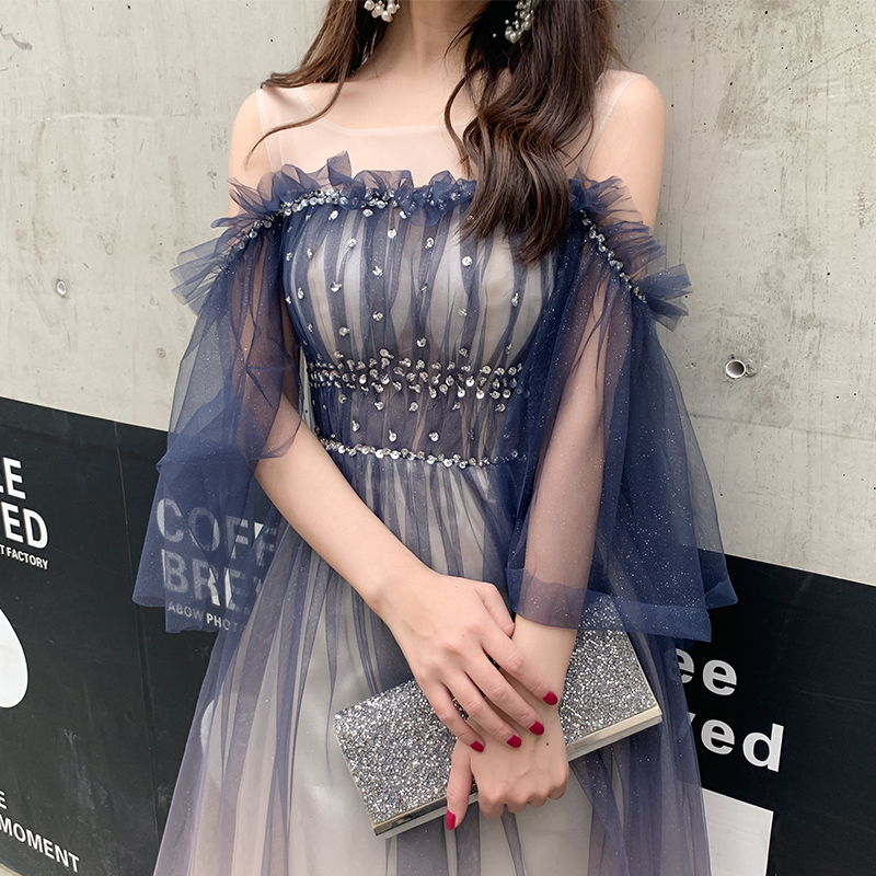 ชุดราตรี ชุดราตรีสวยหรู แบบ ทันสมัย Evening dress