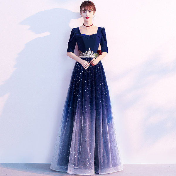 ชุดราตรี ชุดราตรีสวยหรู แบบ ทันสมัย Evening dress