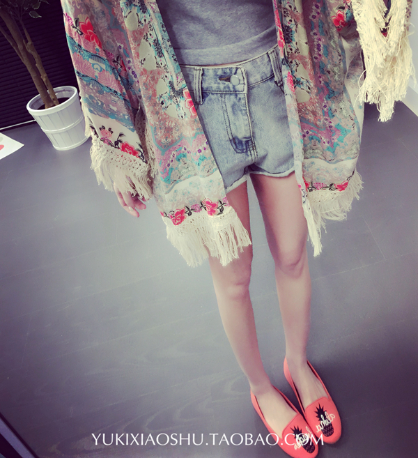 หน้าร้อนนี้ห้ามพลาด เสื้อคลุมแฟชั่น ผ้าชีฟอง นุ่มลื่น เนื้อดี แต่งพู่เก๋ๆ ใส่สบาย พร้อมส่งจ้า