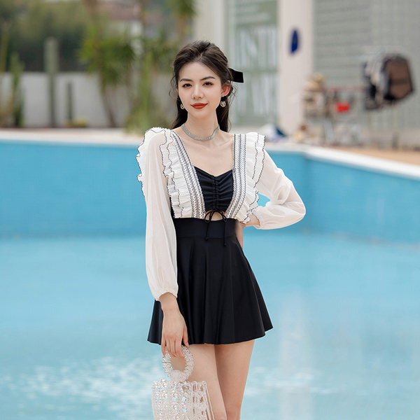 ชุดว่ายน้ำผู้หญิง ชุดว่ายน้ำน่ารัก Bikini ชุดไปทะเล