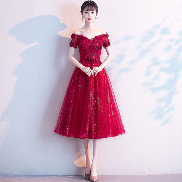 ชุดราตรี ชุดราตรีสวยหรู แบบ ทันสมัย Evening dress