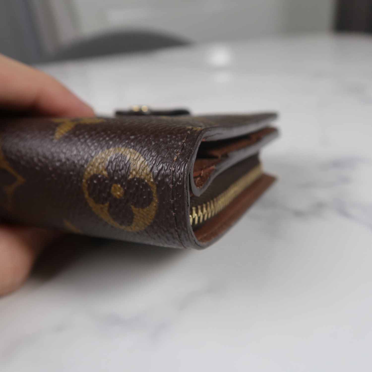 Louis Vuitton Monogram Compact Wallet M61667