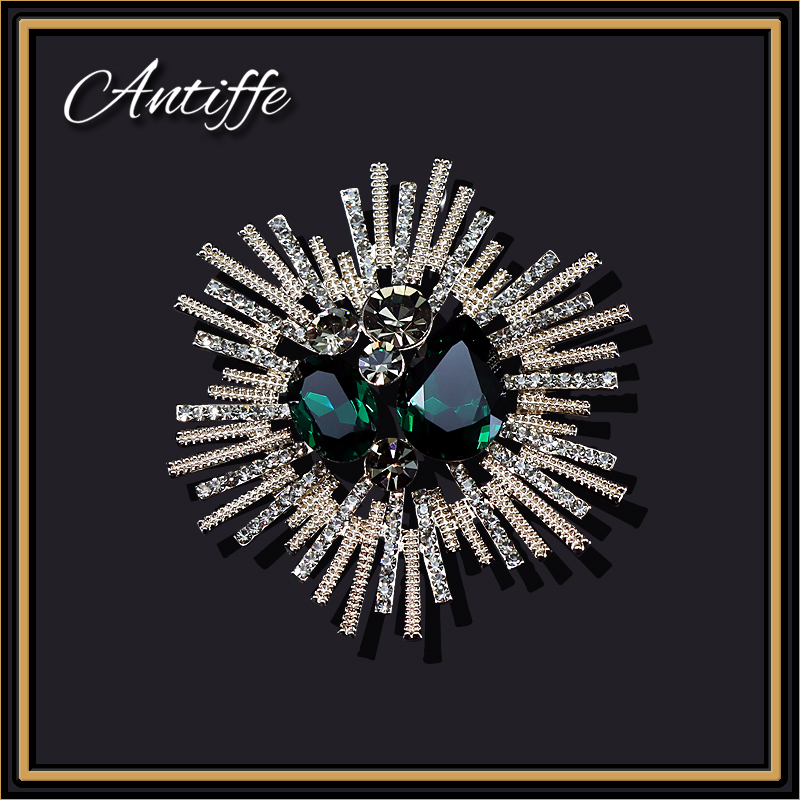 เข็มกลัด เข็มกลัดสวยๆ เข็มกลัดติดเสื้อ Brooch