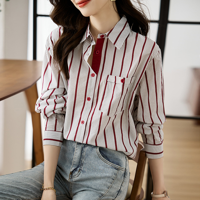 เสื้อเชิ้ตผู้หญิงแขนยาว เสื้อเชิ้ตผู้หญิงใส่ทํางาน 390 บาทต่อชิ้น ฟรีค่าจัดส่ง