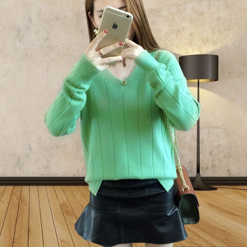 Sweater เสื้อสเวทเตอร์ไหมพรม แขนยาว เนื้อนุ่ม ใส่สบายยืดได้เยอะ พร้อมส่ง