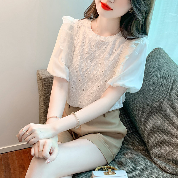 เสื้อลูกไม้ แขนสั้น