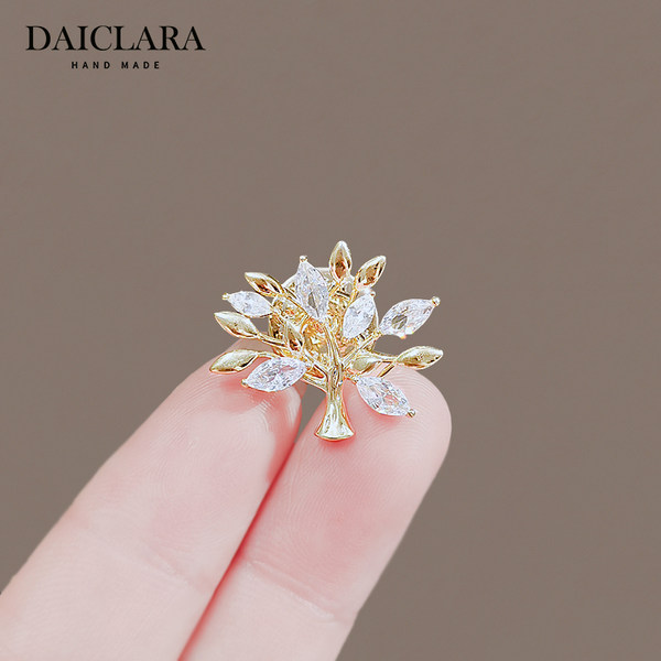 เข็มกลัด เข็มกลัดสวยๆ เข็มกลัดติดเสื้อ Brooch