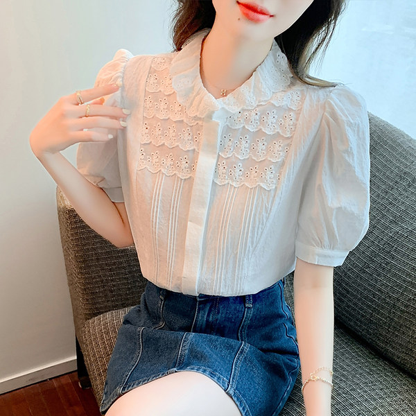 เสื้อลูกไม้ แขนสั้น