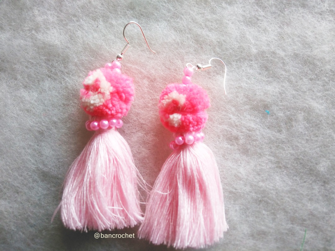 ต่างหูถักโครเชต์ crochet earrings สีชมพู 4 นิ้ว