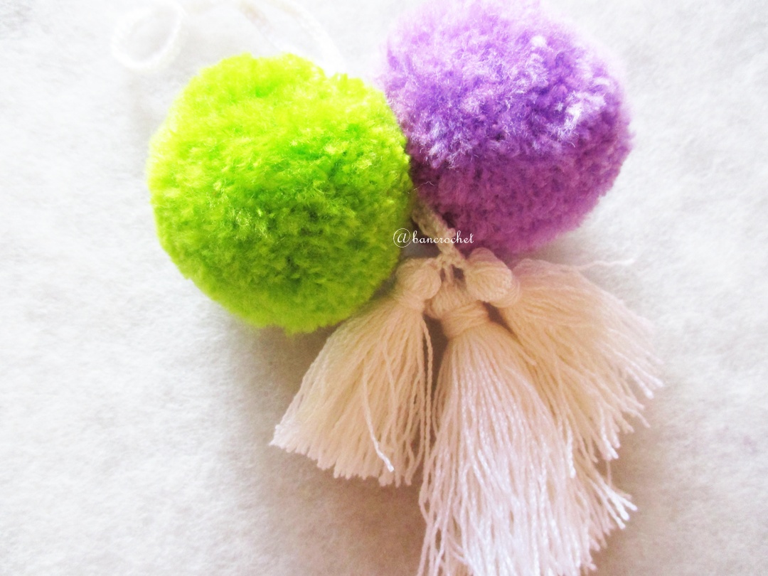พู่+ปอมปอมแขวนกระเป๋าถักโครเชต์ pompom crochet
