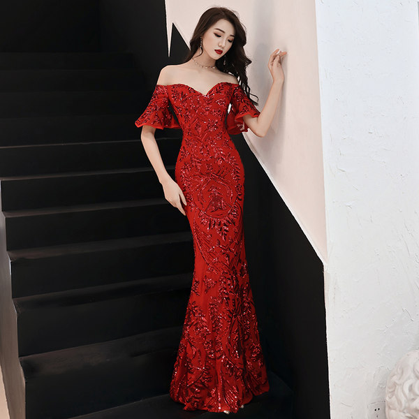 ชุดราตรี ชุดราตรีสวยหรู แบบ ทันสมัย Evening dress
