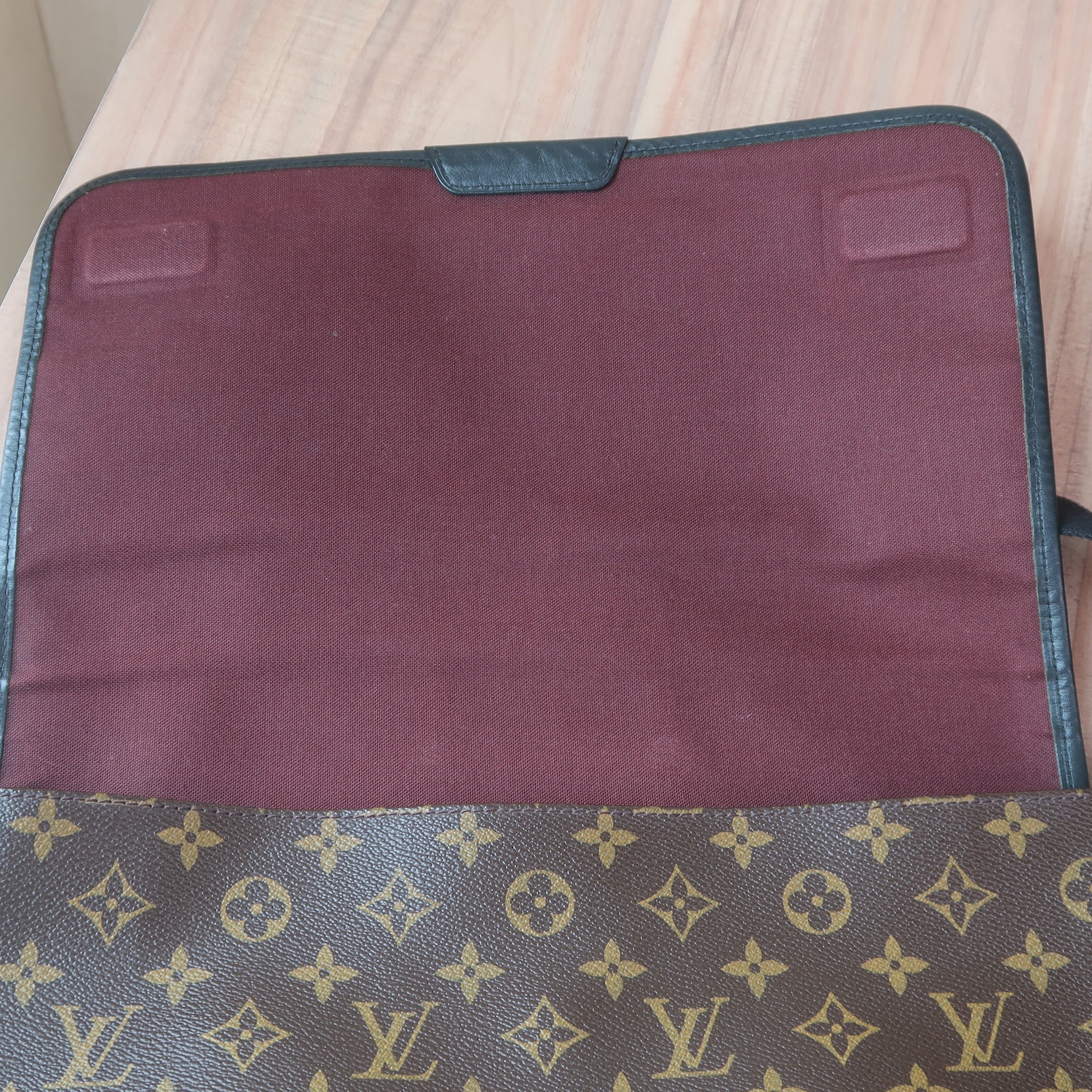 Louis Vuitton Monogram Macassar Bass GM