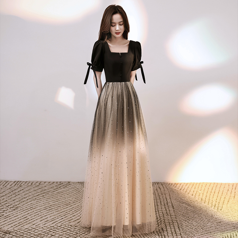 ชุดราตรี ชุดราตรีสวยหรู แบบ ทันสมัย Evening dress