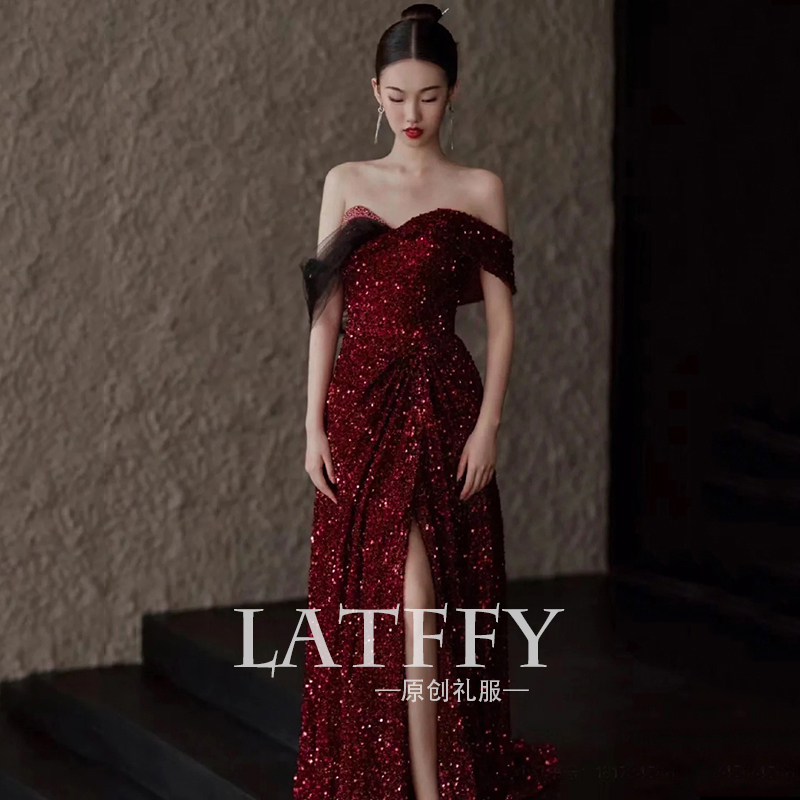 ชุดราตรี ชุดราตรีสวยหรู แบบ ทันสมัย Evening dress