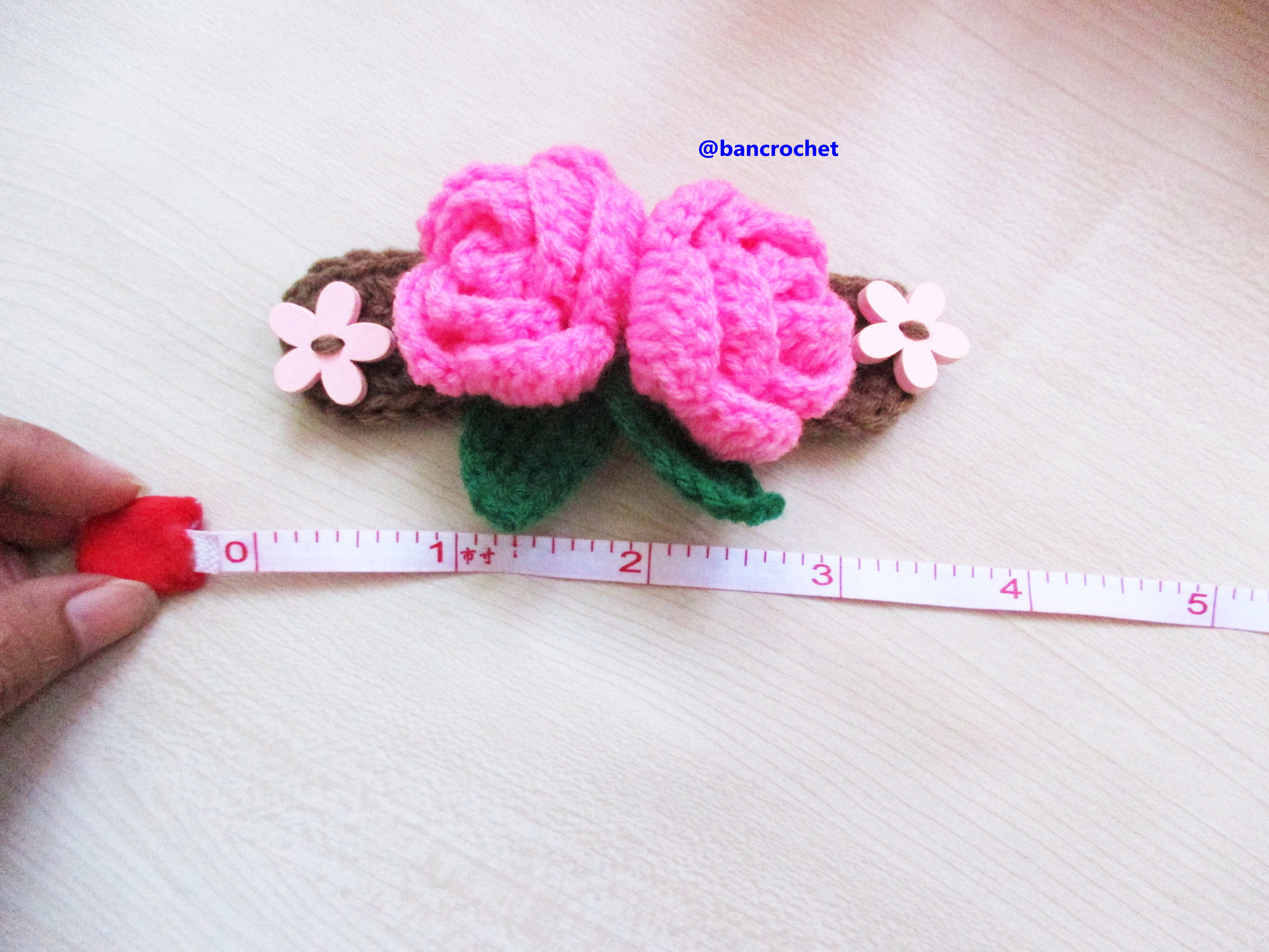 Bancrochet ที่คล้องสายหน้ากากอนามัย หรือหน้ากากผ้าถักโครเชต์ ไม่เจ็บหลังหู mask mates crochet หลากสี 3.5 นิ้ว