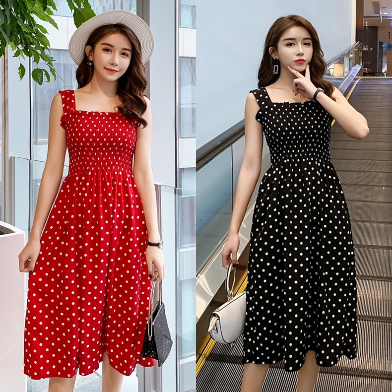 Dress4596 เดรสยาวลายจุดสม็อคช่วงอกและเอว ผ้าชีฟองทึบแสงเนื้อดีนุ่มใส่สบาย งานน่ารักใส่เก๋ๆ ได้บ่อย ทรงนี้มีติดตู้ไว้ใส่ได้เรื่อยๆ เลยจ้า มี 2 สี ดำ, แดง