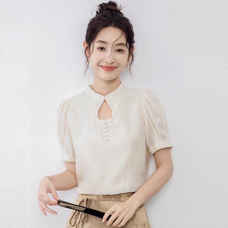 เสื้อเชิ้ตผู้หญิงใส่ทํางาน 390 บาทต่อชิ้น ฟรีค่าจัดส่ง