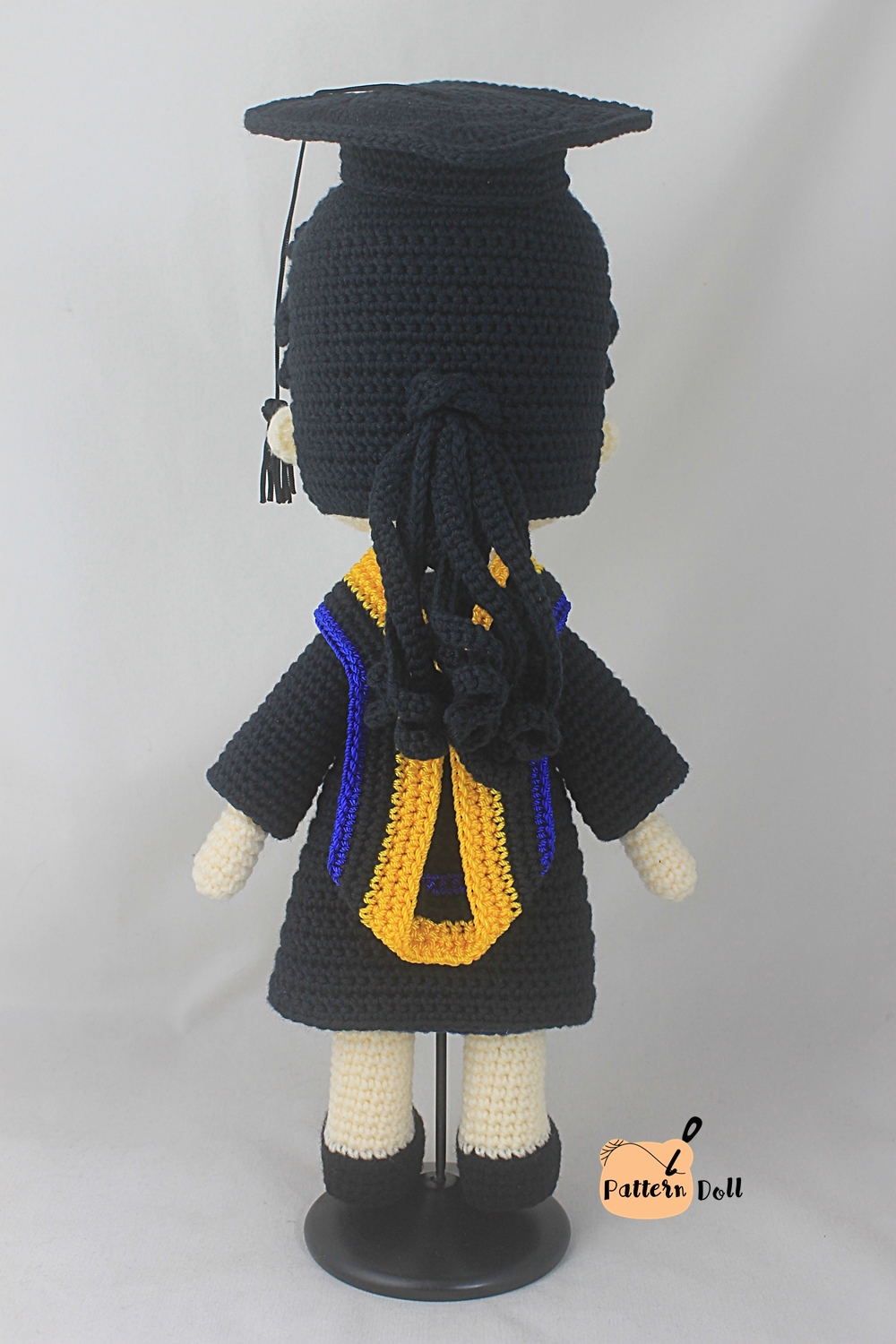 ตุ๊กตาถักชุดรับปริญญาม.มหิดล