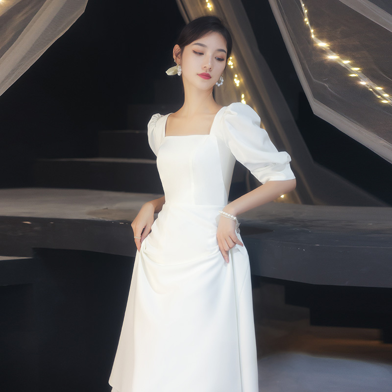 ชุดราตรี ชุดราตรีสวยหรู แบบ ทันสมัย Evening dress