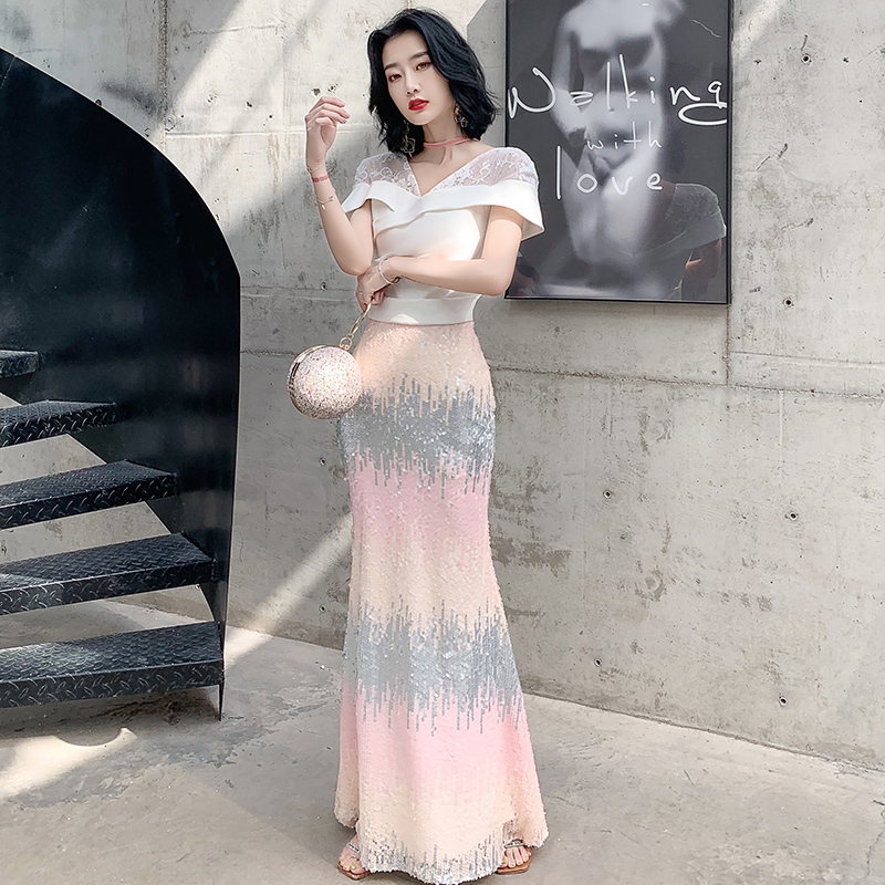 ชุดราตรี ชุดราตรีสวยหรู แบบ ทันสมัย Evening dress