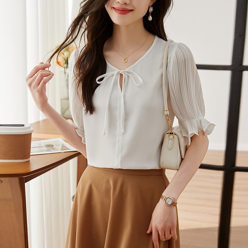 เสื้อเชิ้ตผู้หญิงแขนยาว เสื้อเชิ้ตผู้หญิงใส่ทํางาน 390 บาทต่อชิ้น ฟรีค่าจัดส่ง