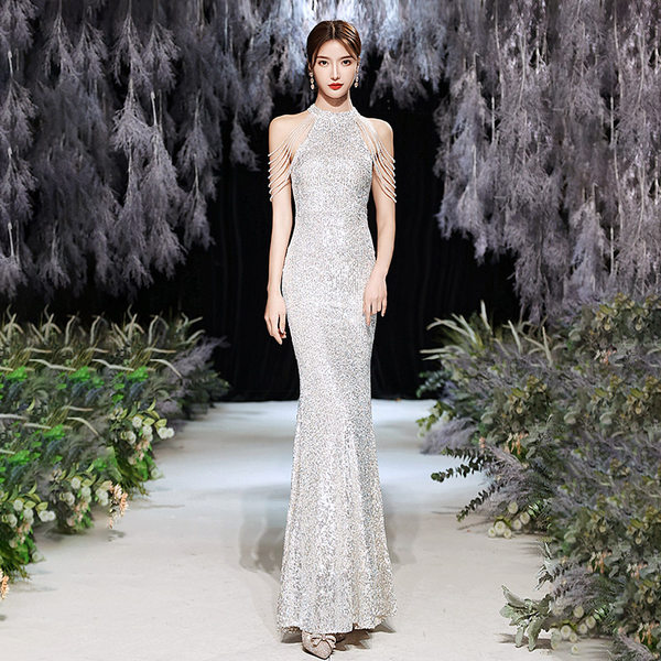 ชุดราตรี ชุดราตรีสวยหรู แบบ ทันสมัย Evening dress