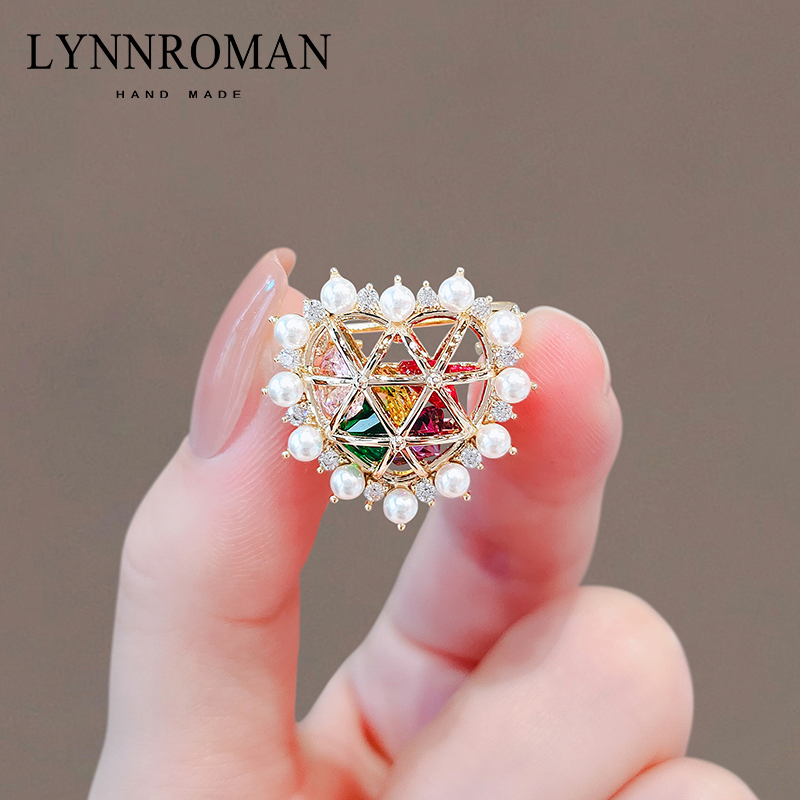 เข็มกลัด เข็มกลัดสวยๆ เข็มกลัดติดเสื้อ Brooch