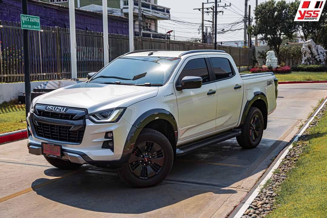 โช้คอัพ สปริง YSS รุ่น DTG Plus รถ Isuzu All New D-MAX ปี 2020 ขึ้นไป Hi-lander / V-Cross
