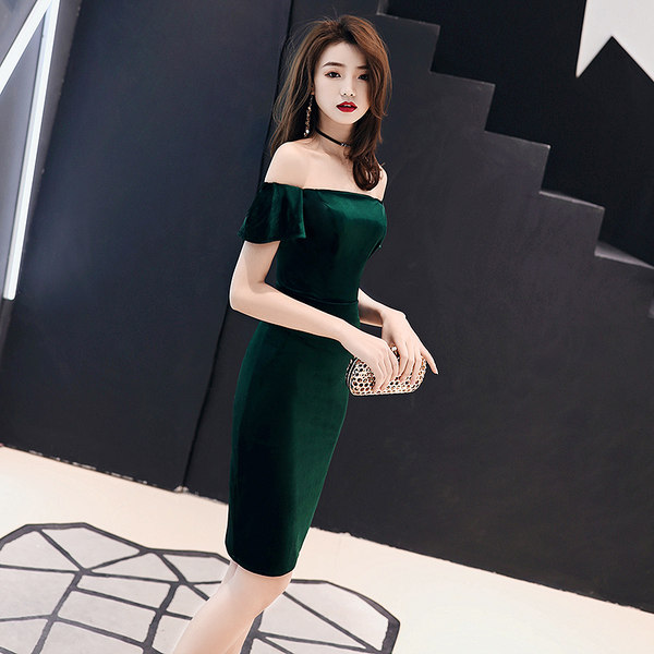 ชุดราตรี ชุดราตรีสวยหรู แบบ ทันสมัย Evening dress