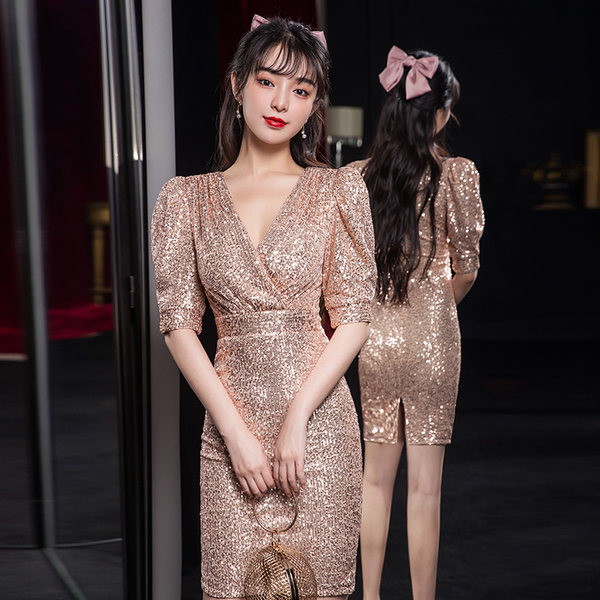 ชุดราตรี ชุดราตรีสวยหรู แบบ ทันสมัย Evening dress