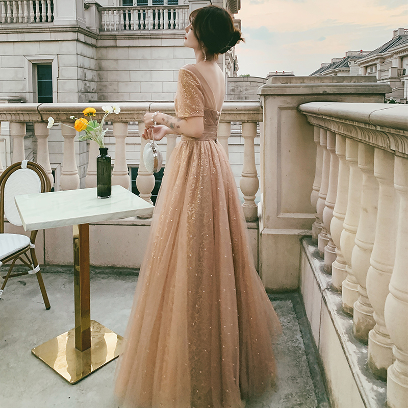 ชุดราตรี ชุดราตรีสวยหรู แบบ ทันสมัย Evening dress