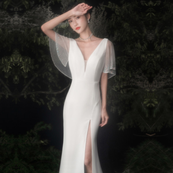 ชุดราตรี ชุดราตรีสวยหรู แบบ ทันสมัย Evening dress