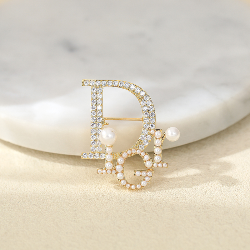 เข็มกลัด เข็มกลัดสวยๆ เข็มกลัดติดเสื้อ Brooch