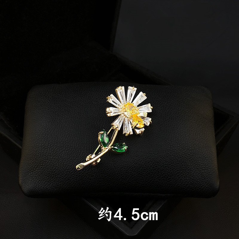 เข็มกลัด เข็มกลัดสวยๆ เข็มกลัดติดเสื้อ Brooch