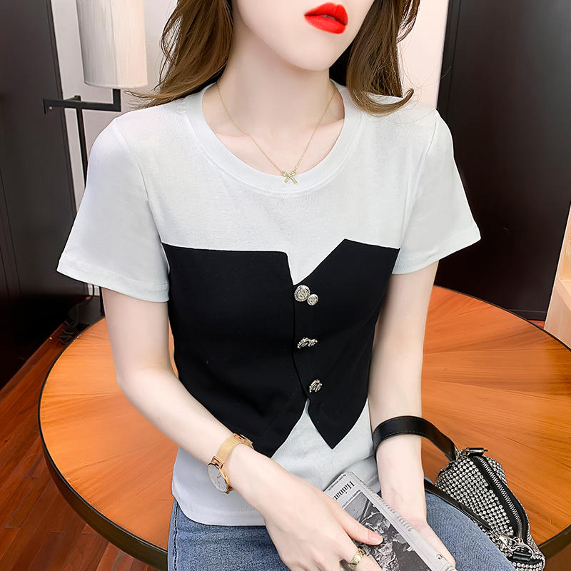 เสื้อยืดวัยรุ่น ลายน่ารักจาก Yan Li ส่งฟรีทั่วประเทศไทย