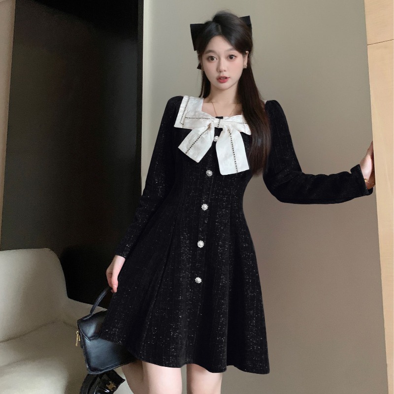 เดรสสาวอวบ มีไซส์ L-4XLอกเสื้อ 38-47 นิ้ว ใส่ได้ทั้งสาวหุ่นดีน่ารักจนถึงสาวอวบพลัสไซส์ จัดส่งฟรี! ทักแชทสั่งซื้อ