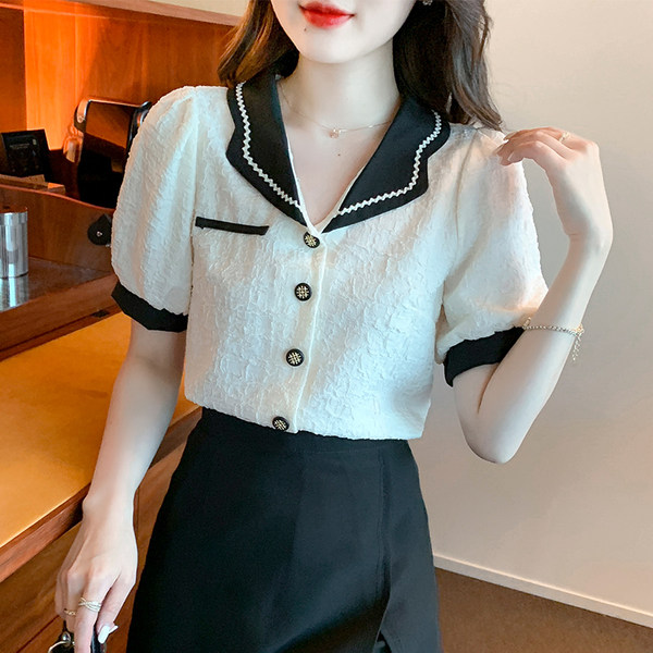เสื้อเชิ้ตแขนยาววัยรุ่น ลายสวยๆ แบรนด์ YIL AN